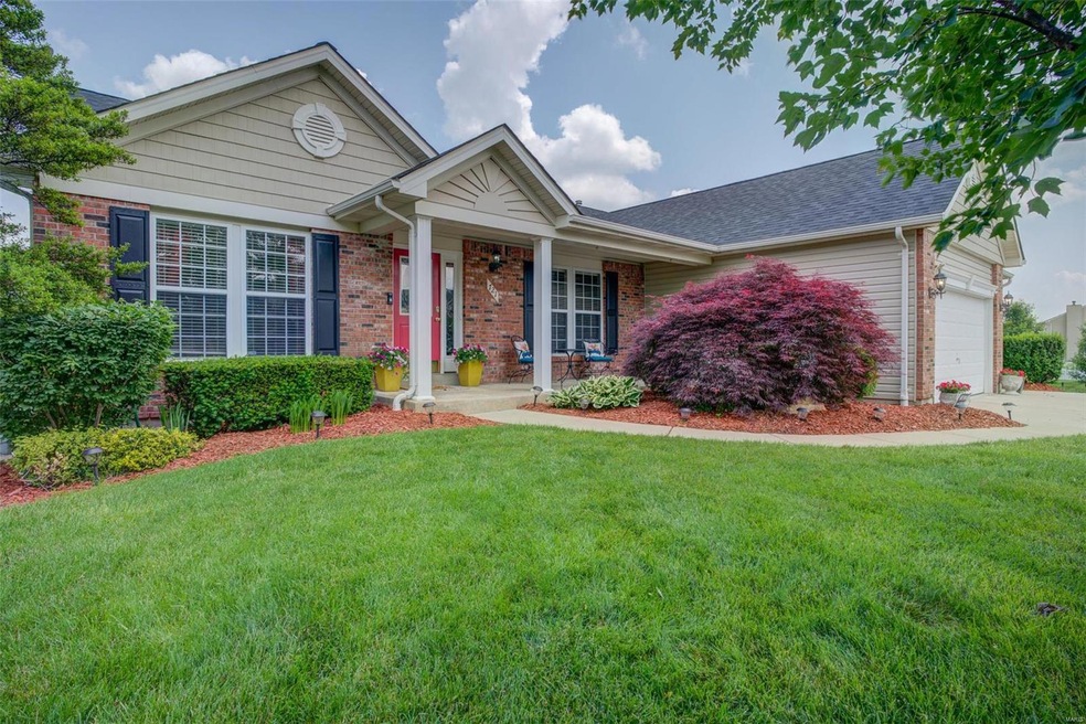 721 Brook Manor Ct, Lake Saint Louis, MO 63367 - photo 1