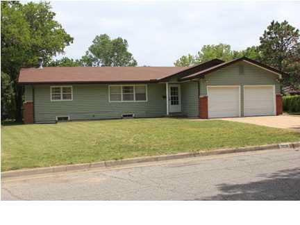 2636 N Pershing
