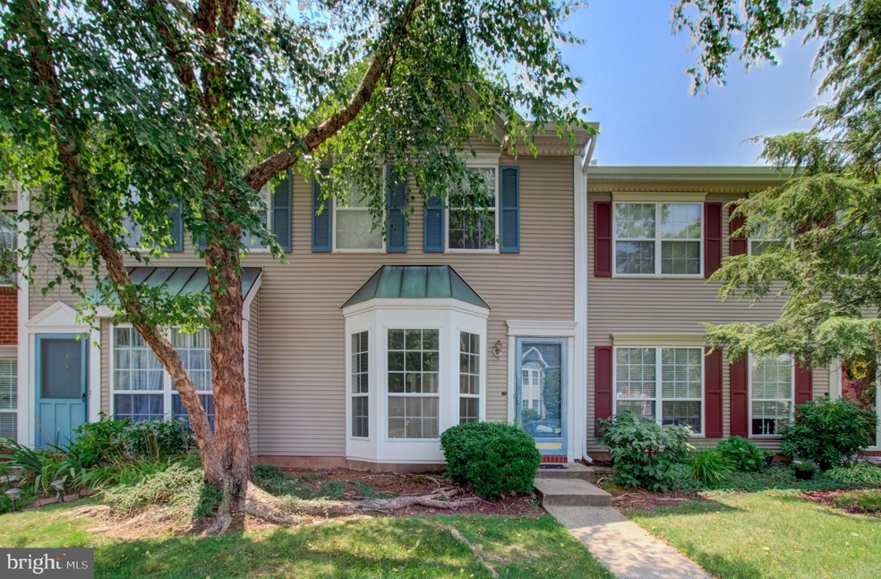 8 De Leon Cir, Franklin Township, NJ 08823 - photo 1