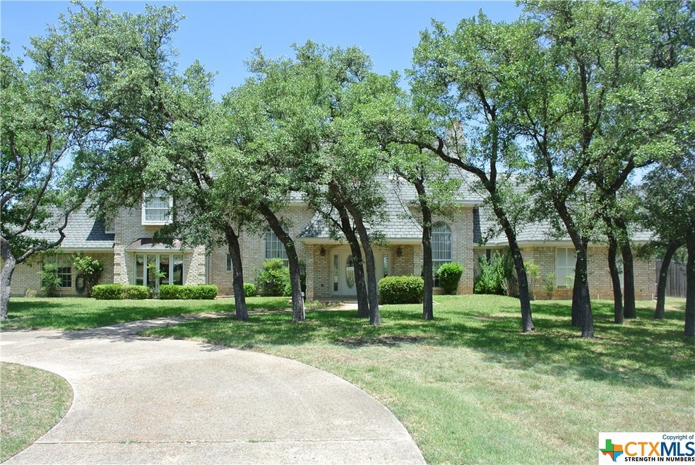 1811 E Robertson Ave, Copperas Cove, TX 76522 - photo 1