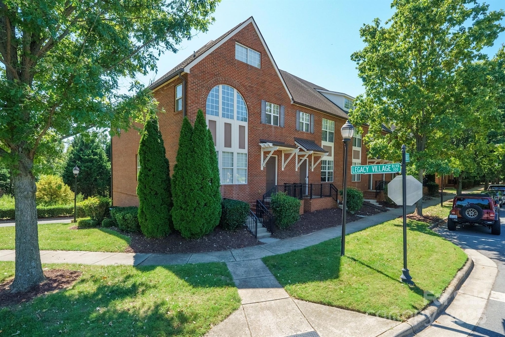 103 Steinbeck Way unit A, Mooresville, NC 28117 - photo 1
