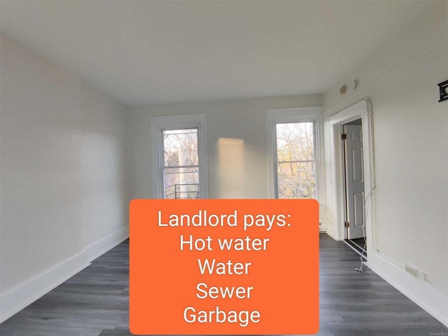 98 Montgomery St unit 6, Poughkeepsie, NY 12601 - photo 1