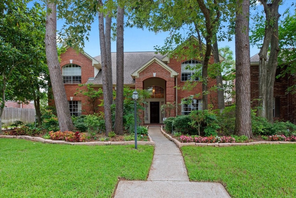 Welcome to the quiet Quail Forest subdivision of Cypress!