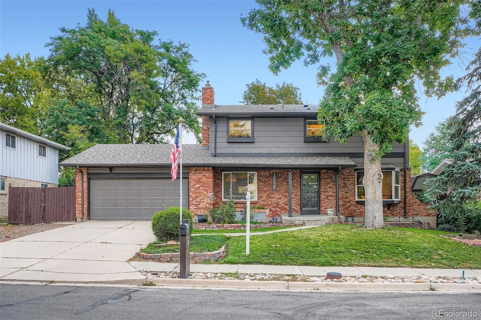 For Sale $799,900 • Co-Listing Agent