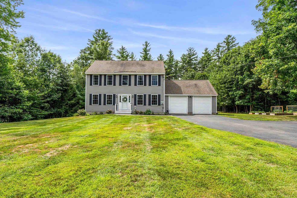 18 Page Ln, New Boston, NH 03070 - photo 1
