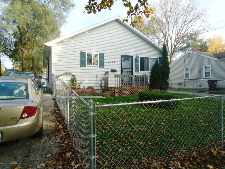 3509 Burchfield Dr, Lansing, MI 48910 - photo 1