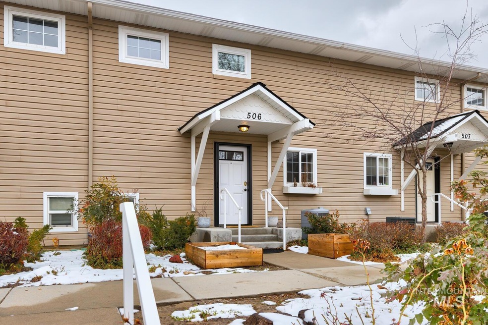 Sold • Co-Listing Agent