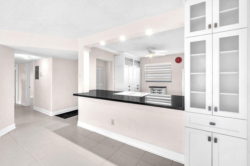 Under Contract $159,900