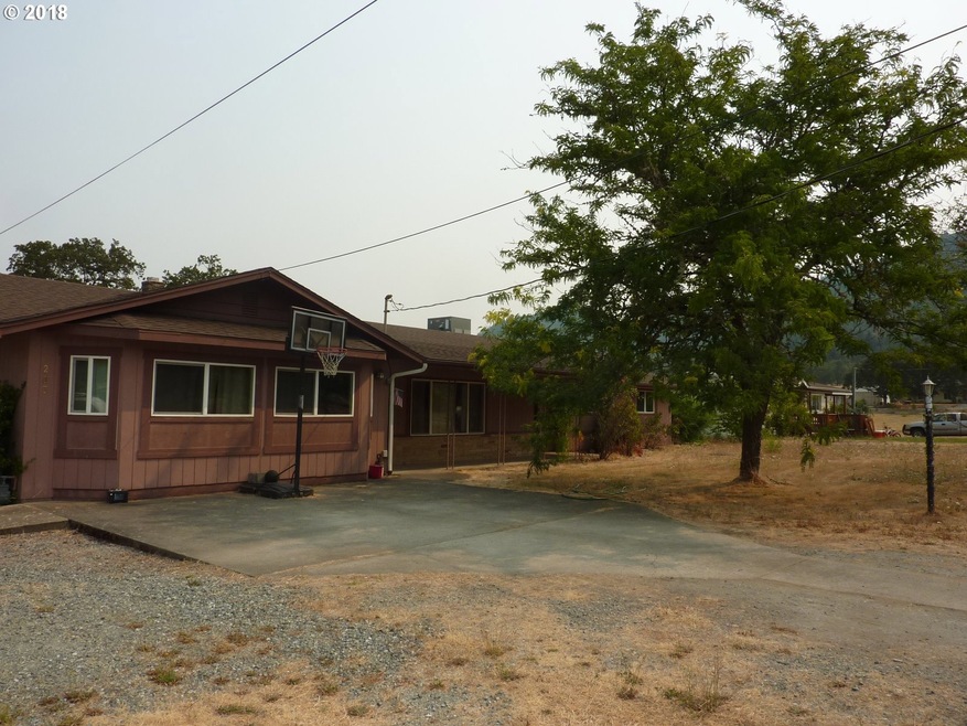 Front Yard