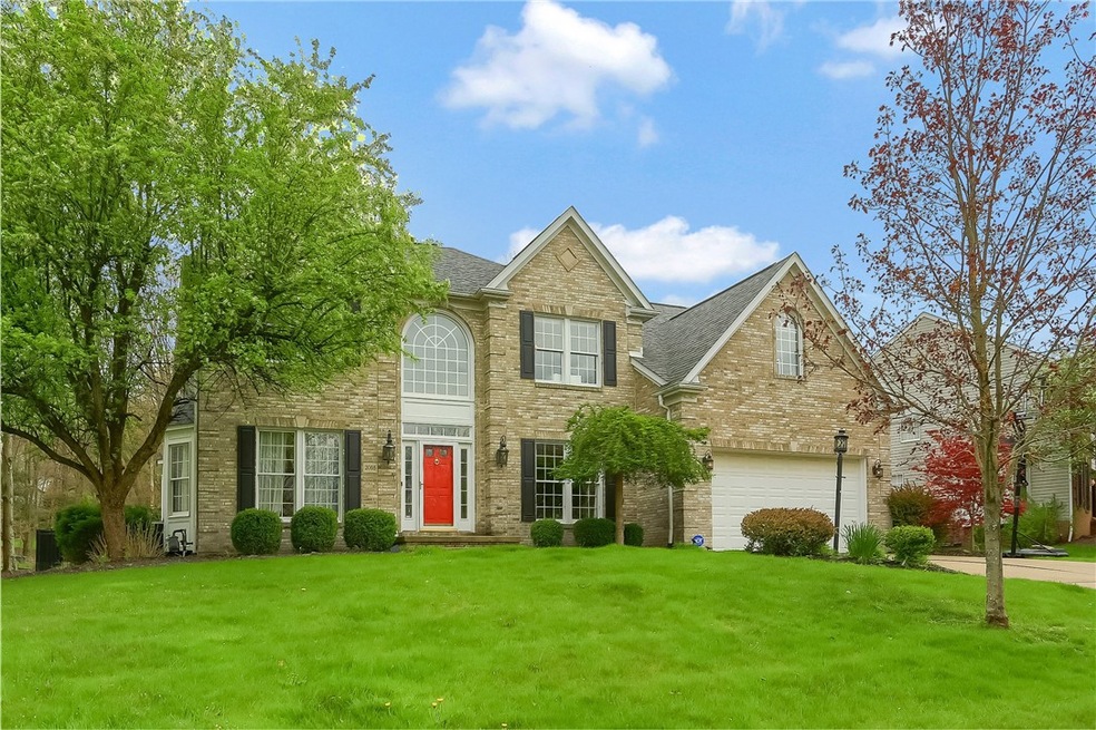 2008 Buckingham Dr, Mars, PA 16046 - photo 1