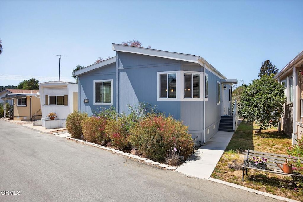 1075 Loma Dr unit 47, Ojai, CA 93023 - photo 1