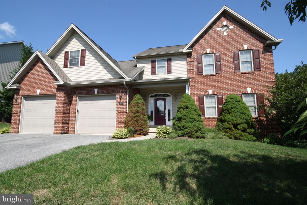 7968 Golf Vista Dr, Greencastle, PA 17225 - photo 1
