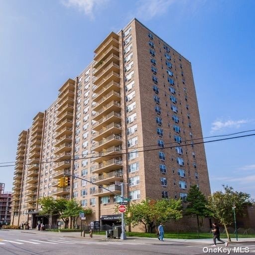 The Stanton Condominium unit 10J, Flushing, NY 11355 - photo 1