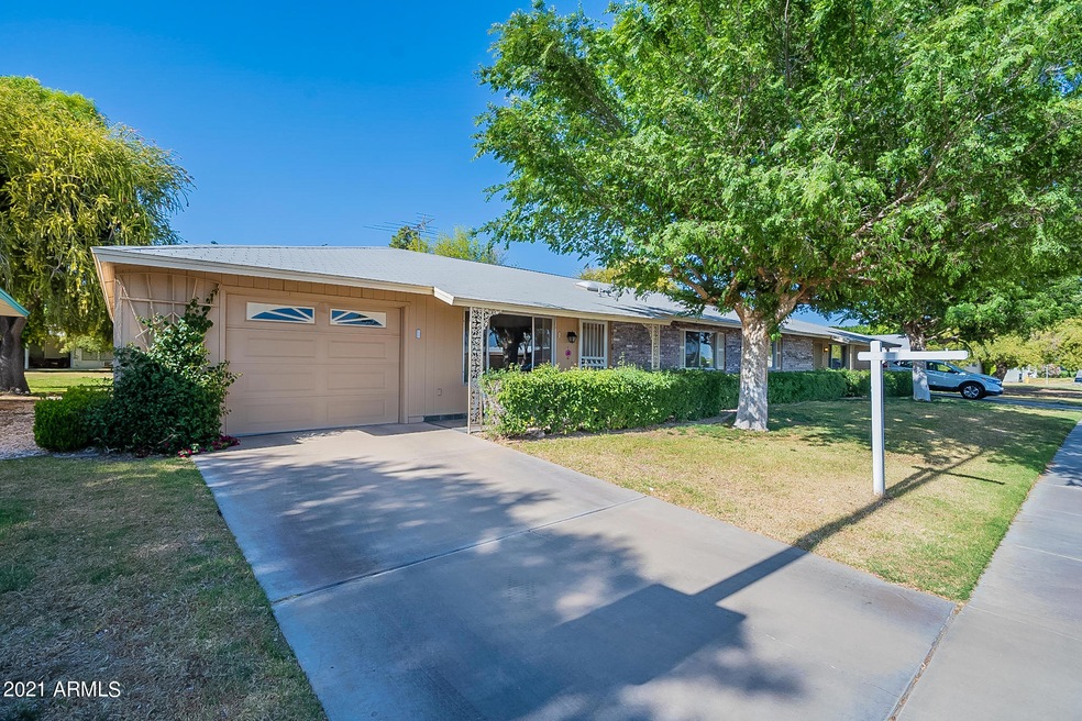 17826 N Del Webb Blvd, Sun City, AZ 85373 - photo 1