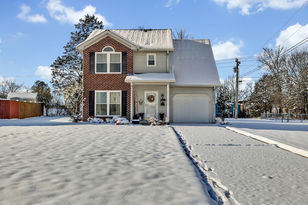 129 Sara Cir, Lebanon, TN 37090 - photo 1