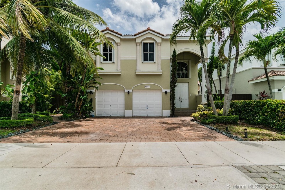 11344 NW 46th Ln, Doral, FL 33178 - photo 1