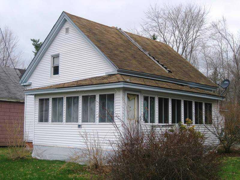 Exterior Front.
