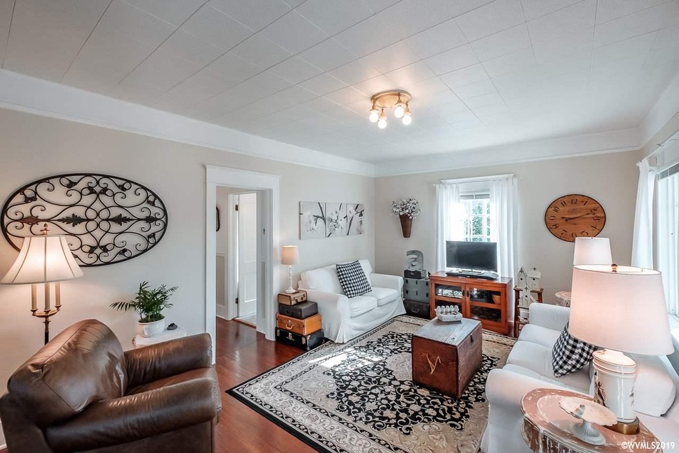 1167 9th Ave SW, Albany, OR 97321 - photo 1