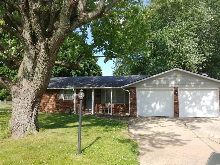 3306 Jay Dr, Anderson, IN 46012 - photo 1