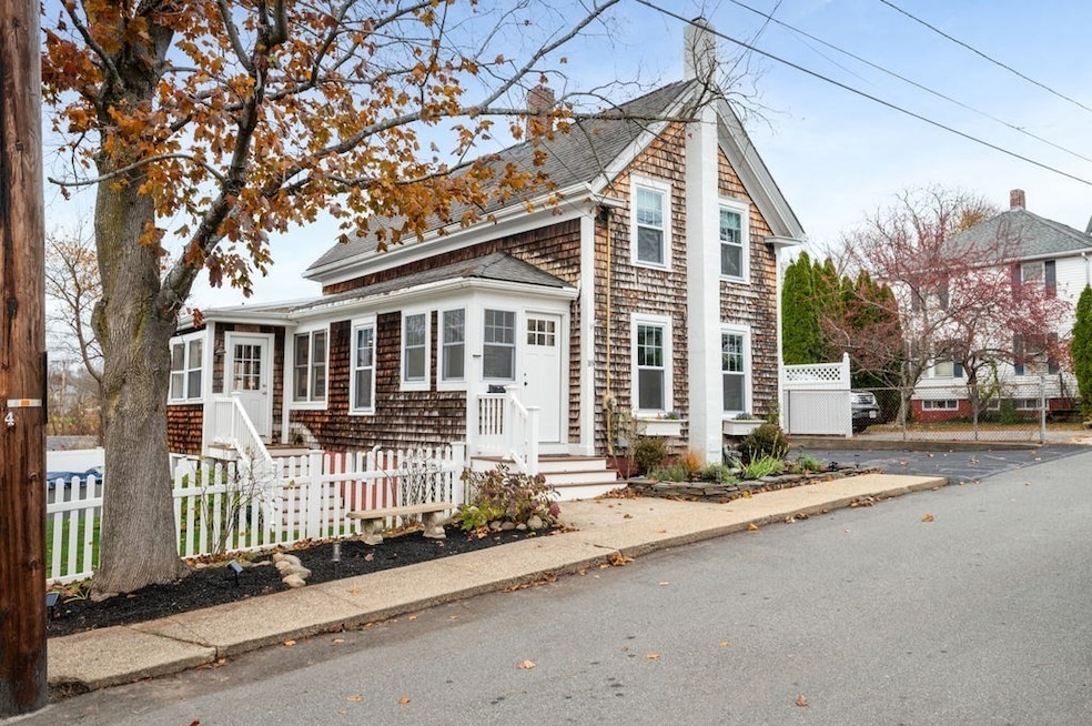 Pending $675,000 • Co-Listing Agent