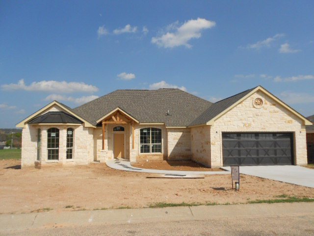 208 Dudley Way, Fredericksburg, TX 78624 - photo 1