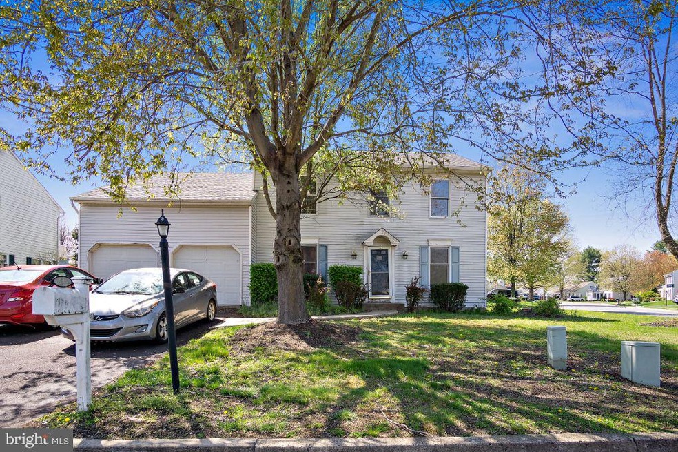 209 Abbey Dr, Royersford, PA 19468 - photo 1