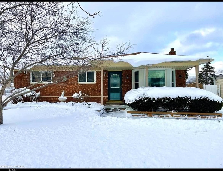 13739 Grey Ave, Warren, MI 48089 - photo 1