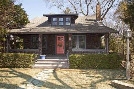 211 Myrtle St, Rockland, MA 02370 - photo 1