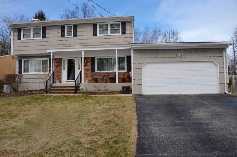 2 Falcon Rd, Flanders, NJ 07836 - photo 1