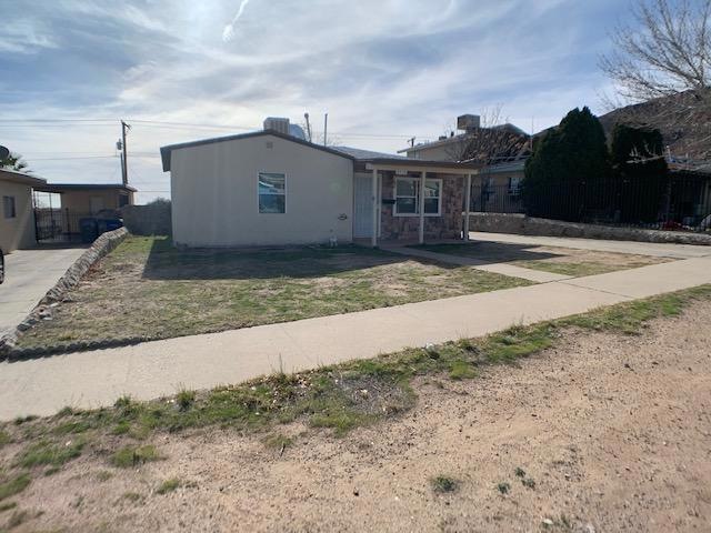 2512 Mountain Ave, El Paso, TX 79930 - photo 1