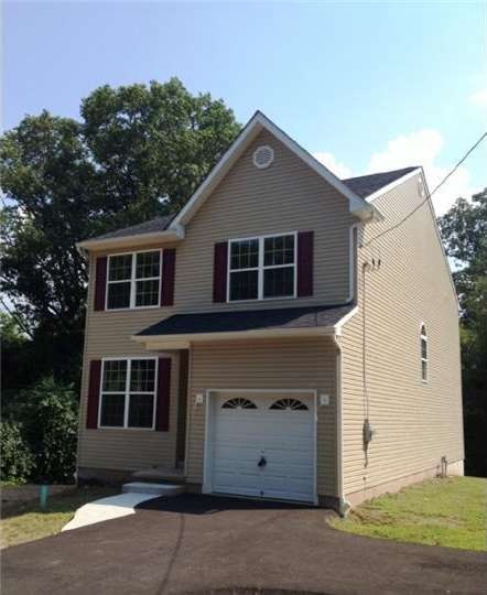 233 N Penn St, Spring City, PA 19475 - photo 1