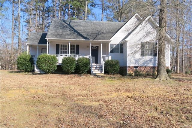 5408 Mulberry Dr, Hopewell, VA 23860 - photo 1