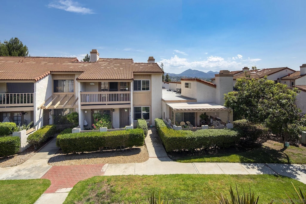 11864 Bernardo Terrace unit C, San Diego, CA 92128 - photo 1