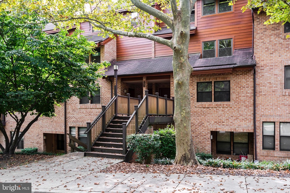 7503 Weather Worn Way unit E, Columbia, MD 21046 - photo 1