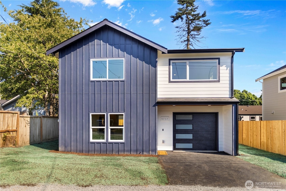 9737 Evanston Ave N, Seattle, WA 98103 - photo 1