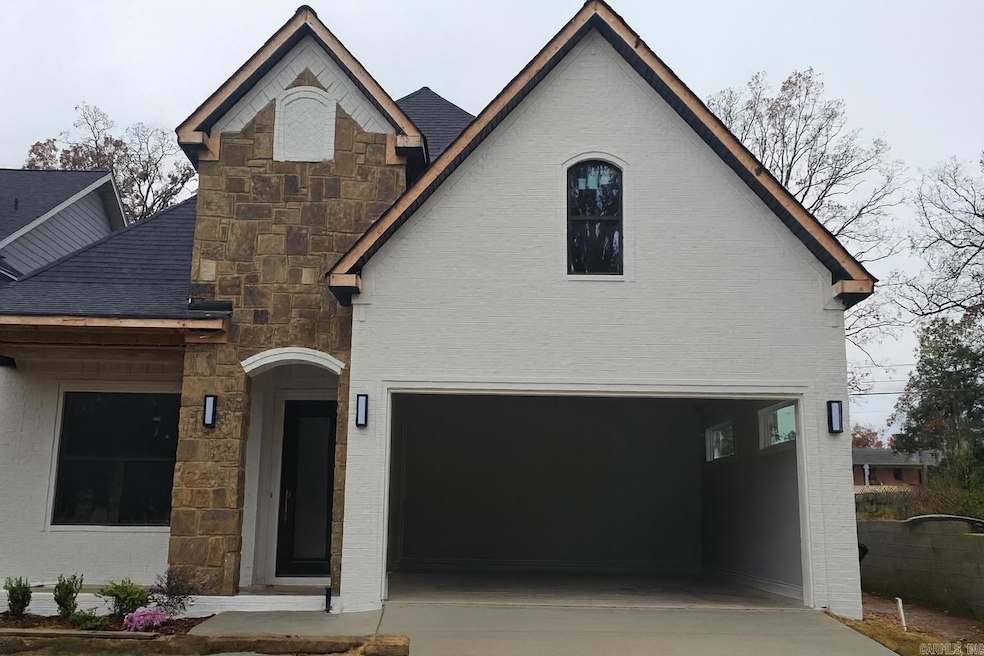 9 Oak Glen Ln, Little Rock, AR 72227 - photo 1