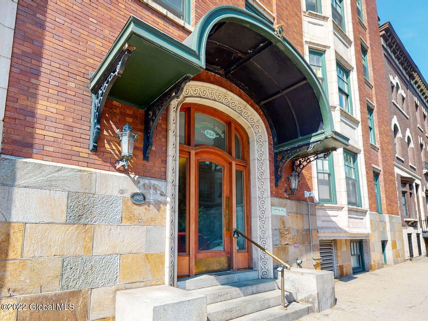 352 State St unit 1A, Albany, NY 12210 - photo 1