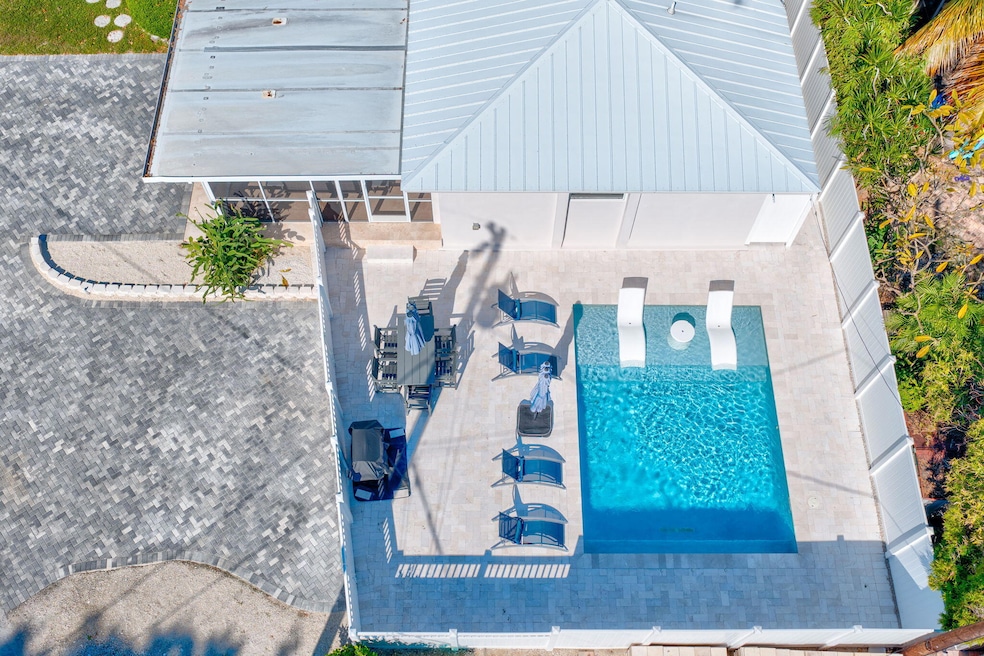 222 2nd Rd, Key Largo, FL 33037 - photo 1