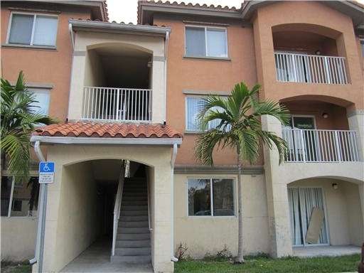 17622 NW 25th Ave unit 203, Miami Gardens, FL 33056 - photo 1