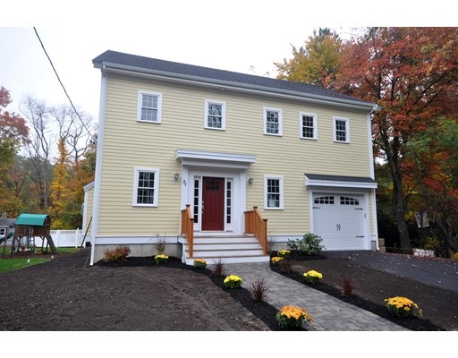 71 Dothan St, Arlington, MA 02474 - photo 1