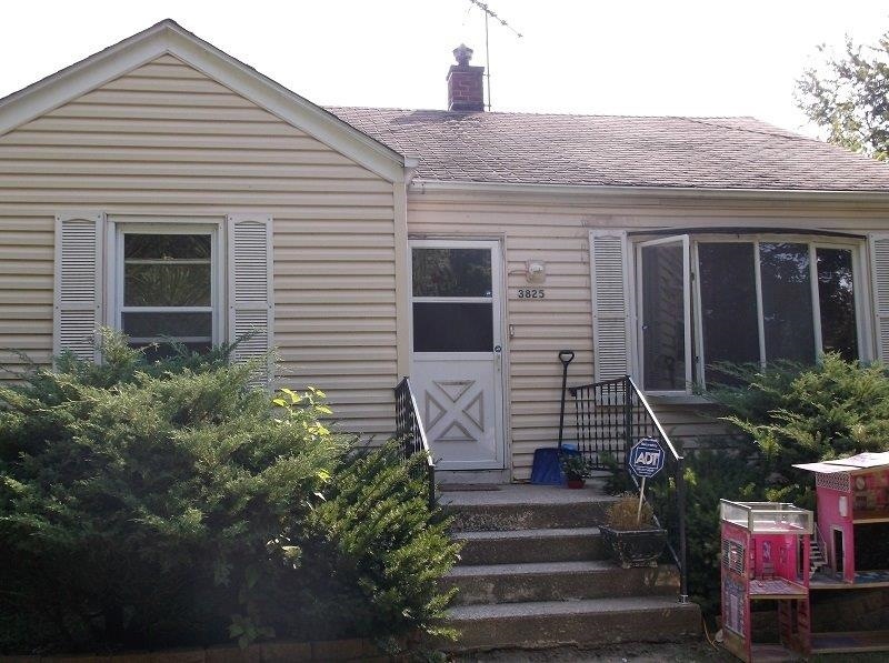 3825 Taft St, Gary, IN 46408 - photo 1