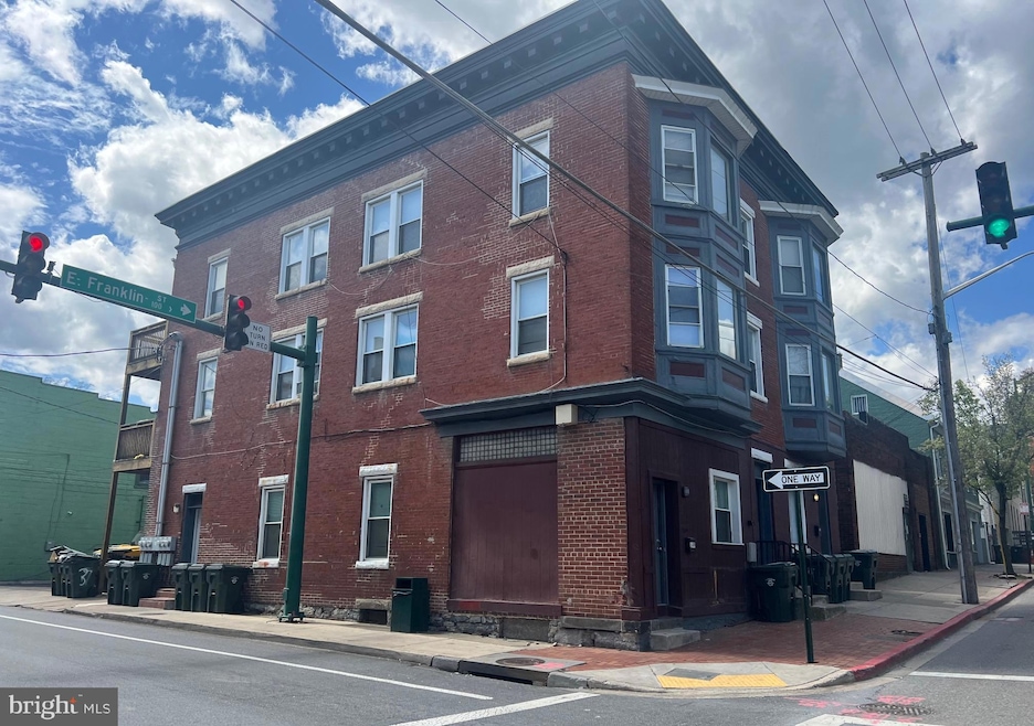 145 E Franklin St, Hagerstown, MD 21740 - photo 1