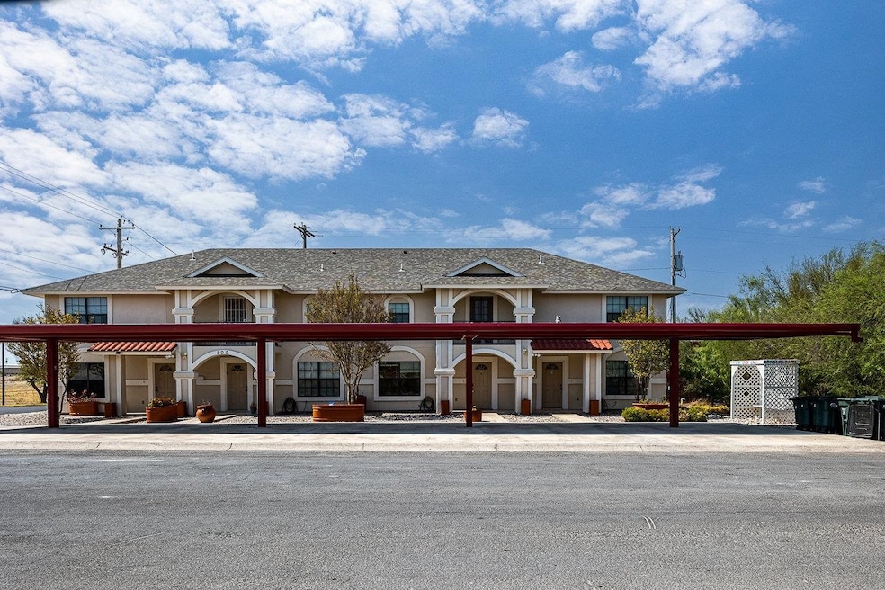 100 Ramon Cardenas Dr unit D, Del Rio, TX 78840 - photo 1