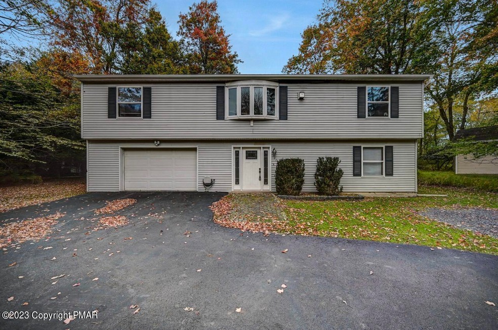 6439 Laurel Rd, Pocono Summit, PA 18346 - photo 1