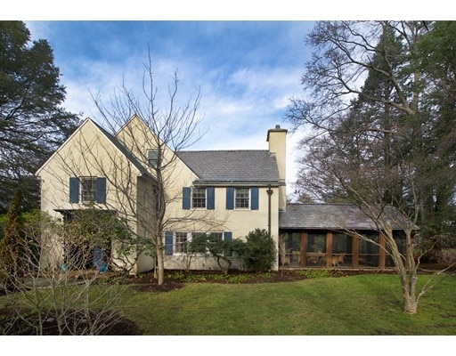 28 Glenoe Rd, Chestnut Hill, MA 02467 - photo 1