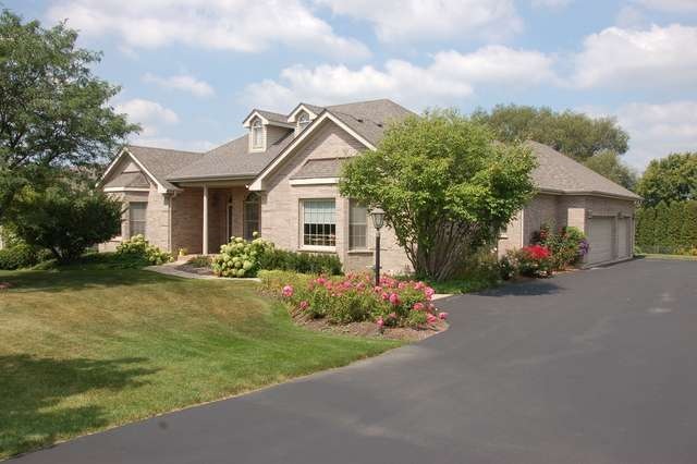 3620 Bunker Hill Dr, Algonquin, IL 60102 - photo 1