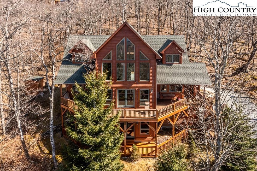 Majestic Mountain Lodge!