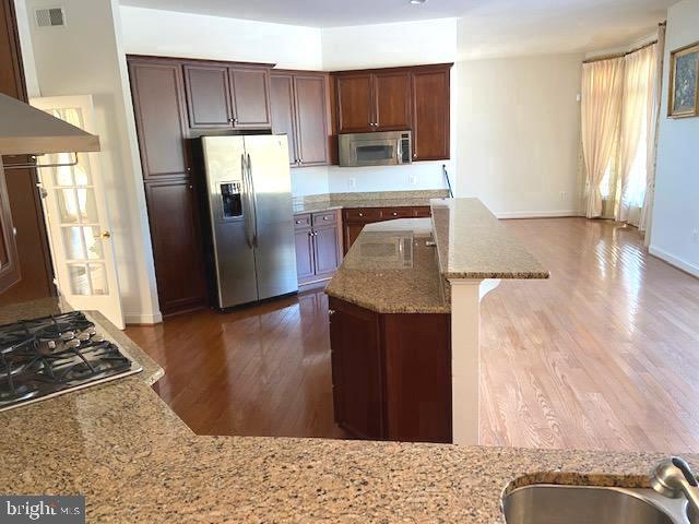 15948 Spyglass Hill Loop, Gainesville, VA 20155 - photo 1