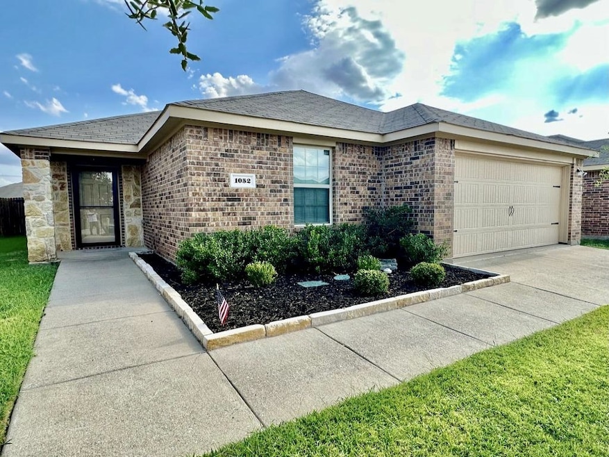 For Rent $2,100/month