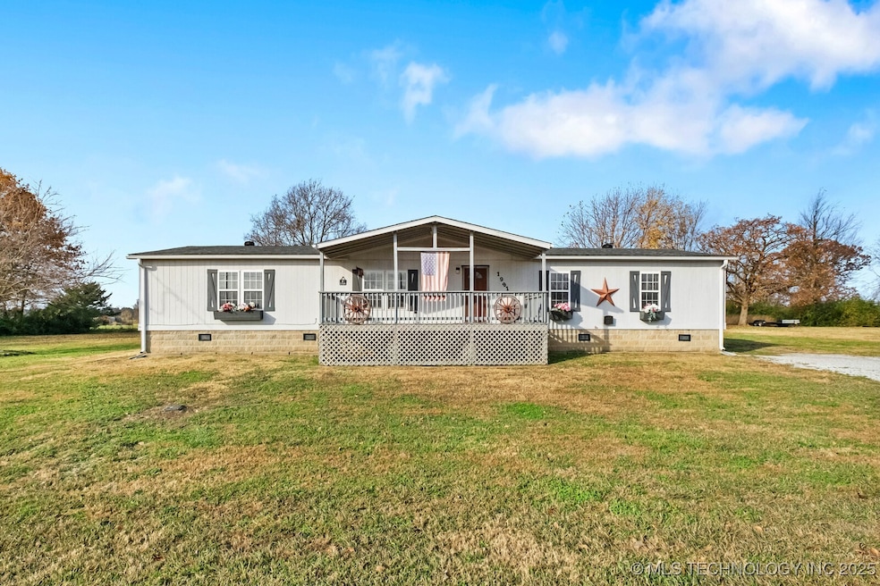 1991 N Colcord Ave, Colcord, OK 74338 - photo 1